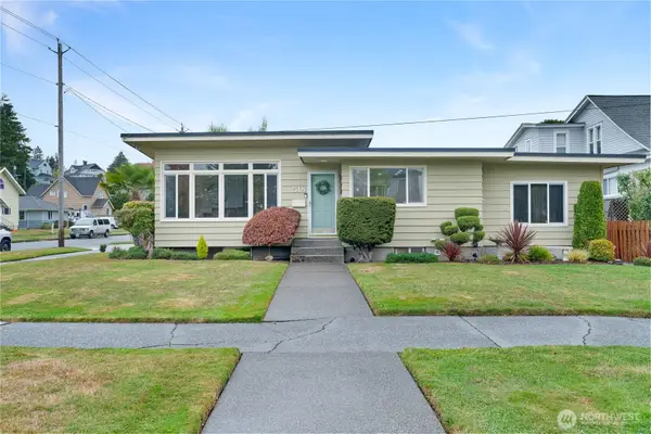 518 N Broadway Street, Aberdeen, WA 98520