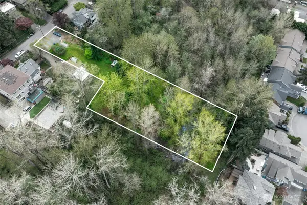 18005 83rd Avenue Ne, Kenmore, WA 98028