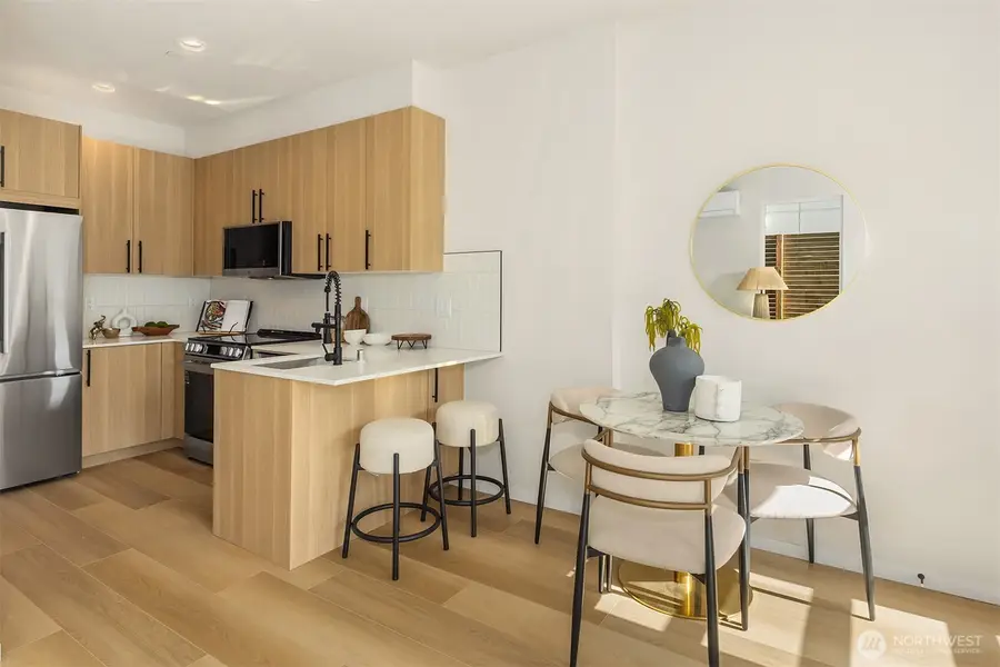 506 Ward Street #A, Seattle, WA 98109 - #3