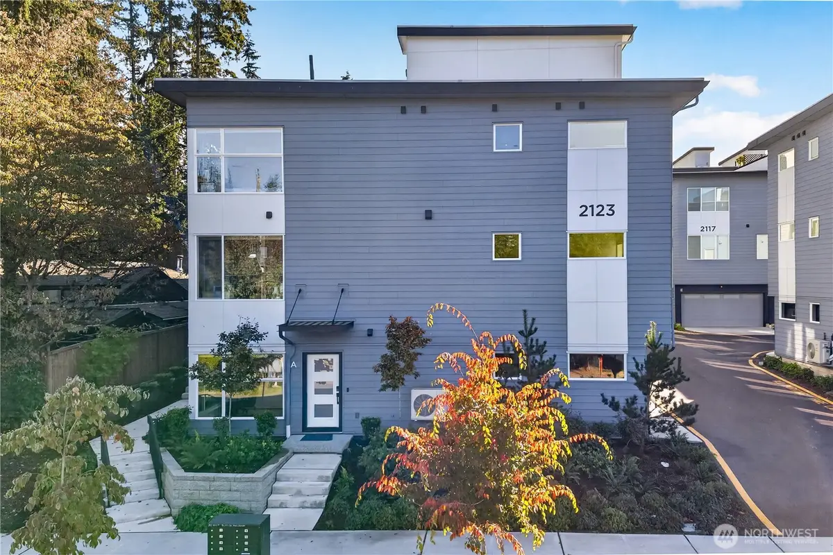 2123 N 148th St #A, Shoreline, WA 98133 - #1