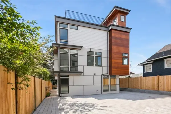 6211 9th Avenue Ne #A, Seattle, WA 98115
