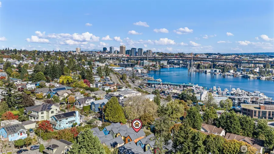 3461 Meridian Avenue N, Seattle, WA 98103 - #3
