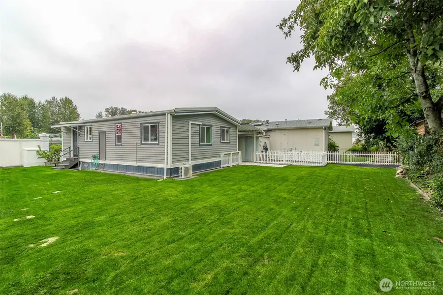 10813 62nd Street Ct E #1, Puyallup, WA 98372 - #3