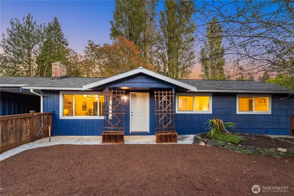 22101 38th Avenue W, Mountlake Terrace, WA 98043