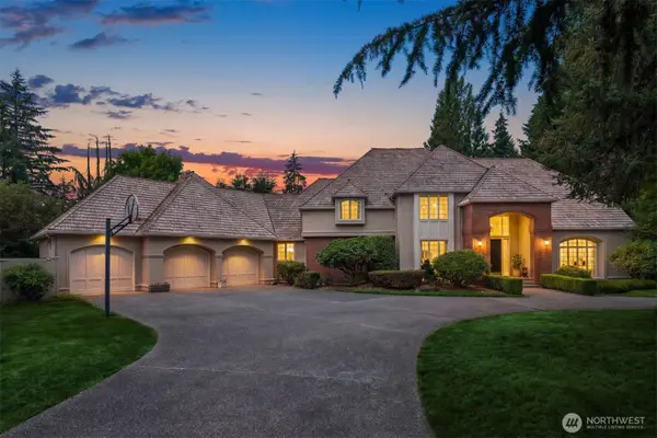 13905 212th Drive Ne, Woodinville, WA 98077