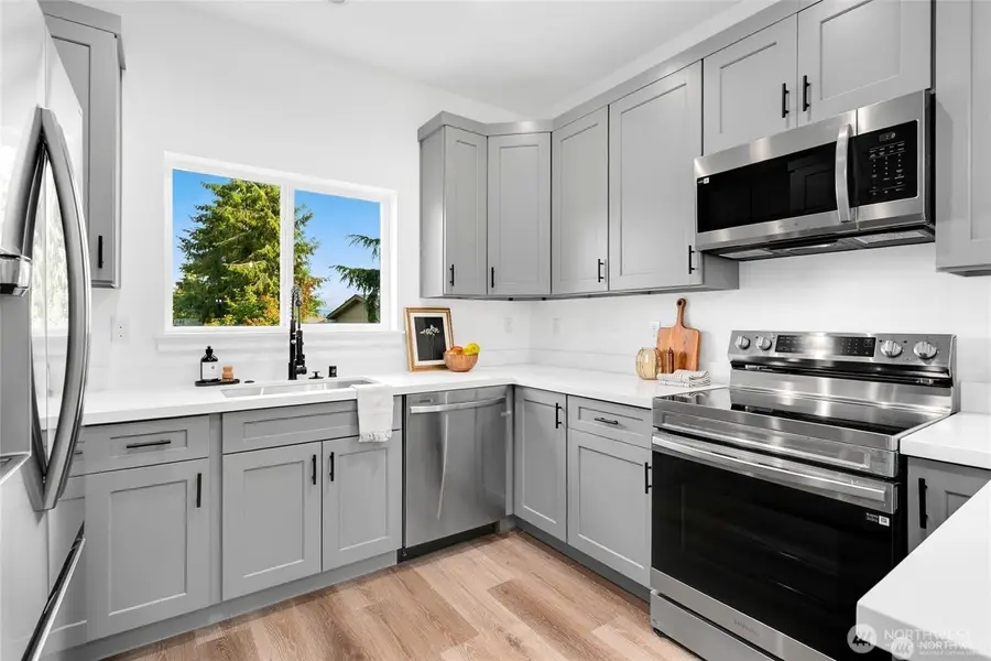 12103 E Gibson Road, Everett, WA 98204 - #3
