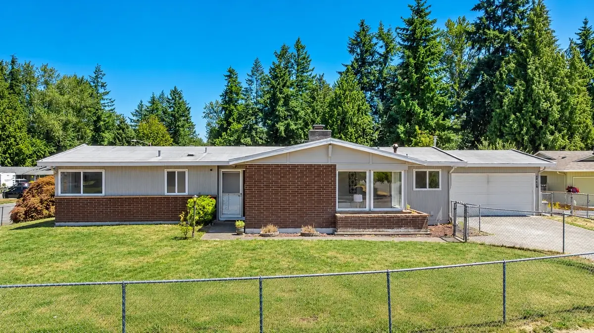 17114 130th Avenue Se, Renton, WA 98058 - #1
