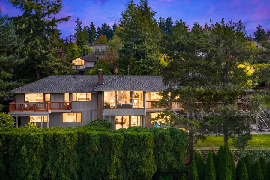 2325 88th Avenue Ne, Clyde Hill, WA 98004 - #3