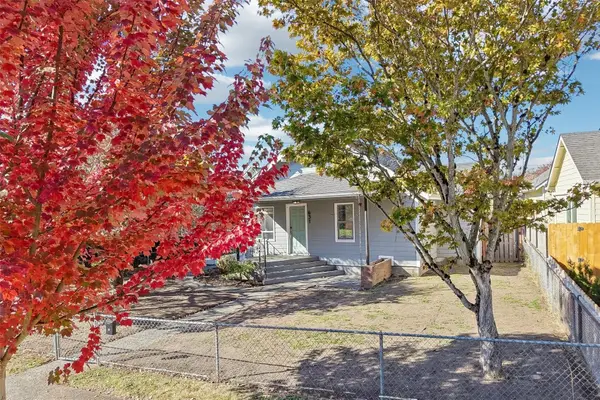 631 19th Avenue, Longview, WA 98632