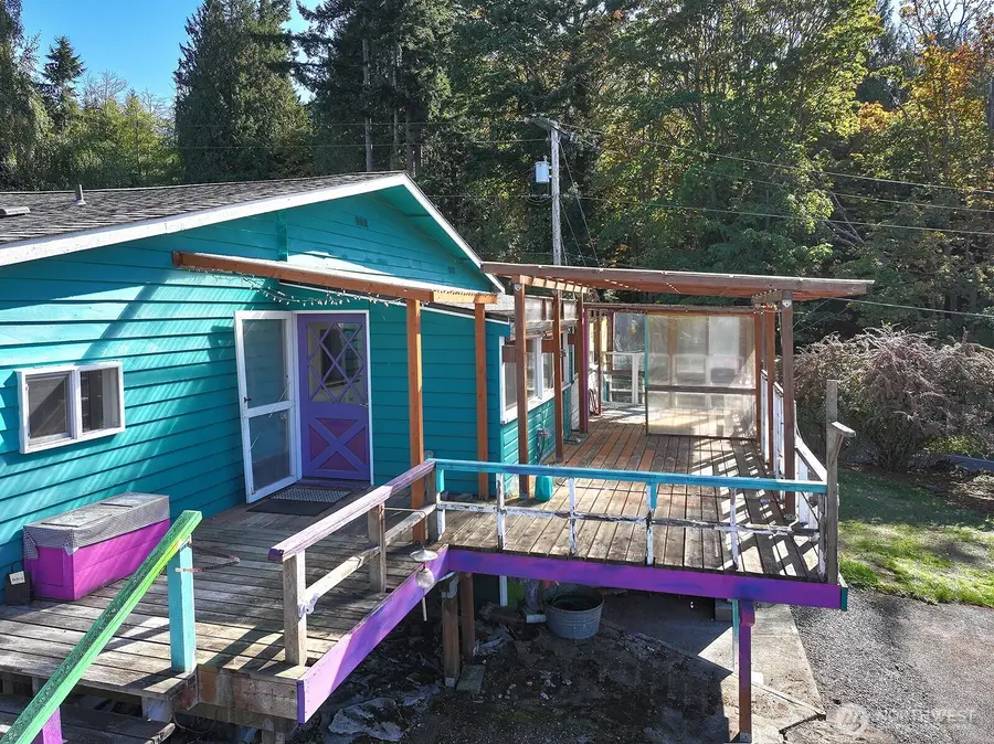 5995 Woodard Avenue, Freeland, WA 98249 - #3