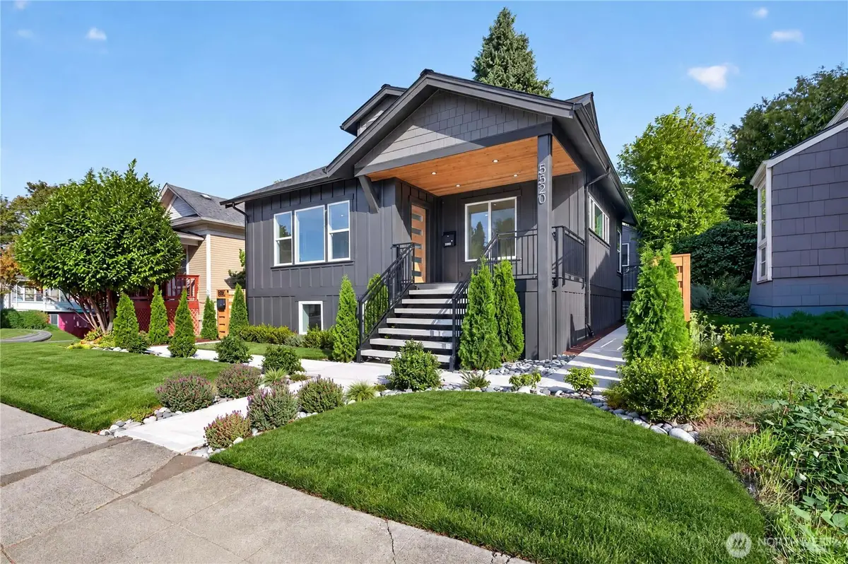 5520 Brooklyn Avenue Ne, Seattle, WA 98105 - #1