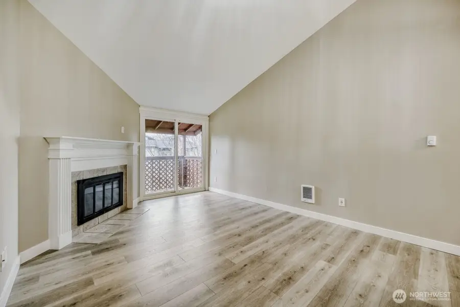 3402 I Street Ne #H202, Auburn, WA 98002 - #3