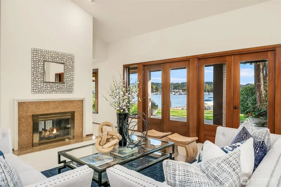 11055 SE Lake Road, Bellevue, WA 98004 - #3