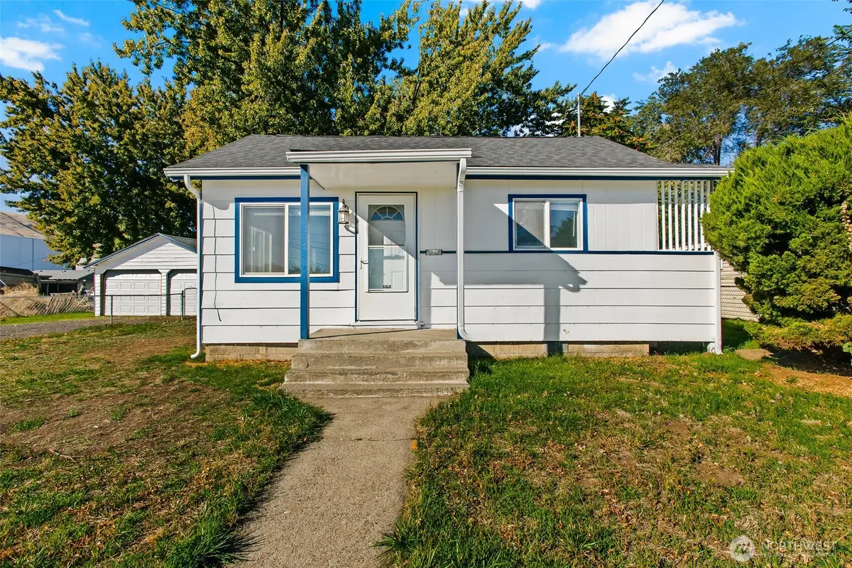 4114 S 2nd Street, Union Gap, WA 98903 - #1