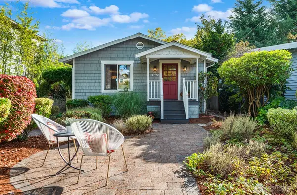 4107 SW Southern Street, Seattle, WA 98136