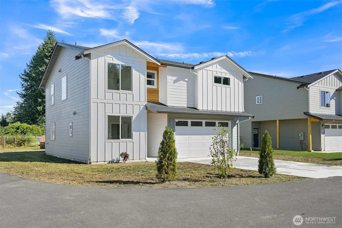 712 F And S Grade Rd, Sedro Woolley, WA 98284 - #1