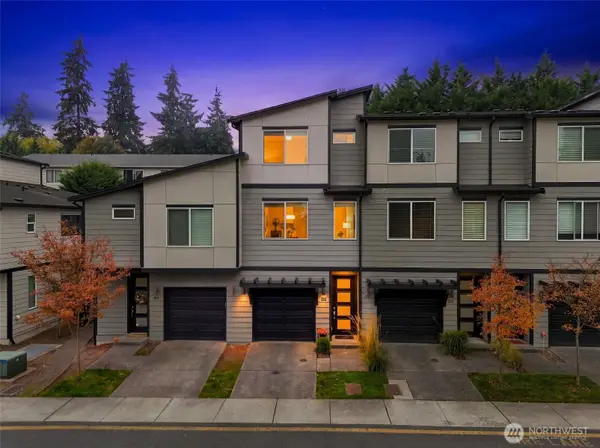 3230 148th Street Sw #D2, Lynnwood, WA 98087