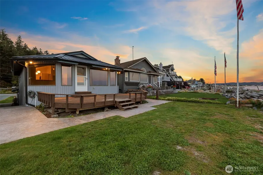 1878 Shore Avenue, Freeland, WA 98249 - #2