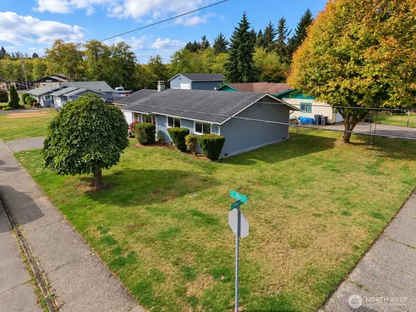 306 J Street, Cosmopolis, WA 98537