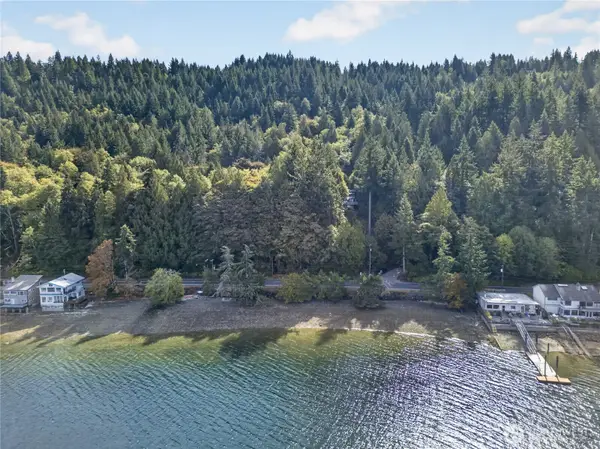 1420 Timber Tides Drive, Union, WA 98592
