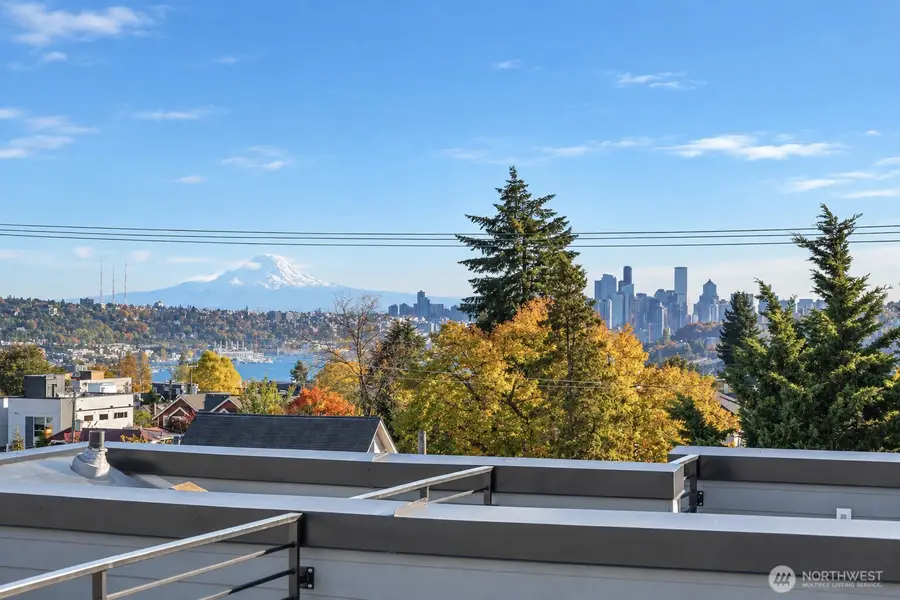 4801 Dayton Avenue N #C, Seattle, WA 98103 - #3