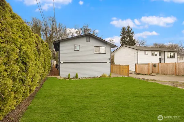 5306 26th Avenue S, Seattle, WA 98118