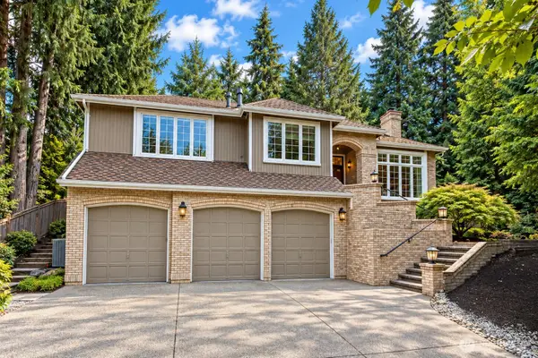 19745 NE 127th Place, Woodinville, WA 98077