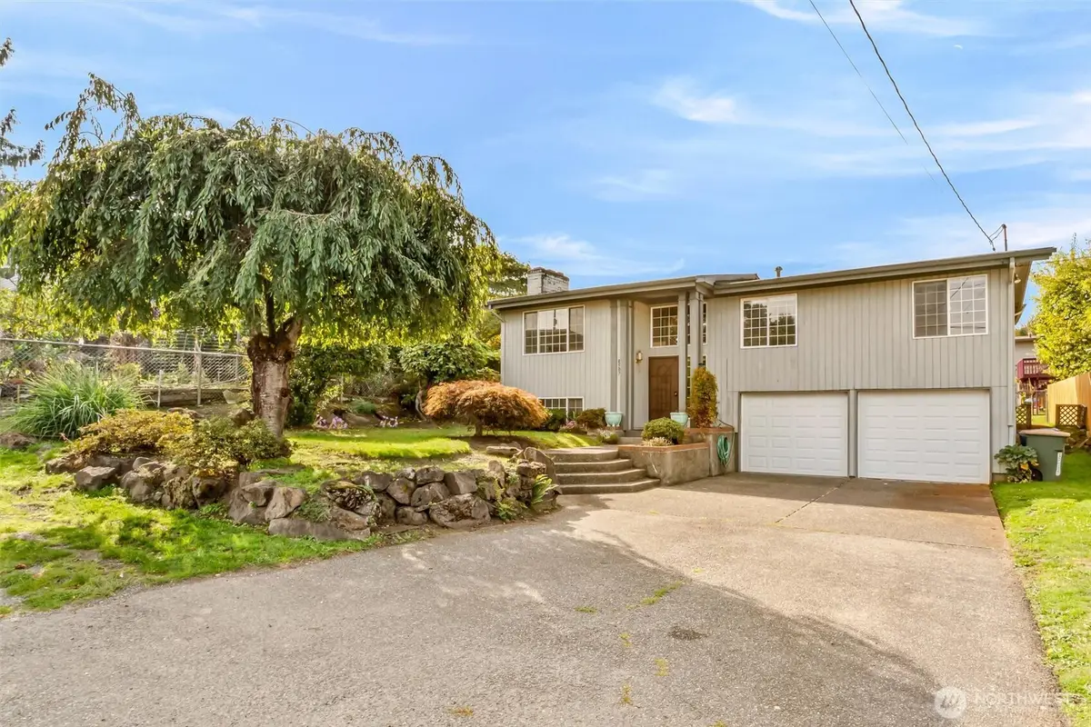 8507 39th Avenue S, Seattle, WA 98118 - #1