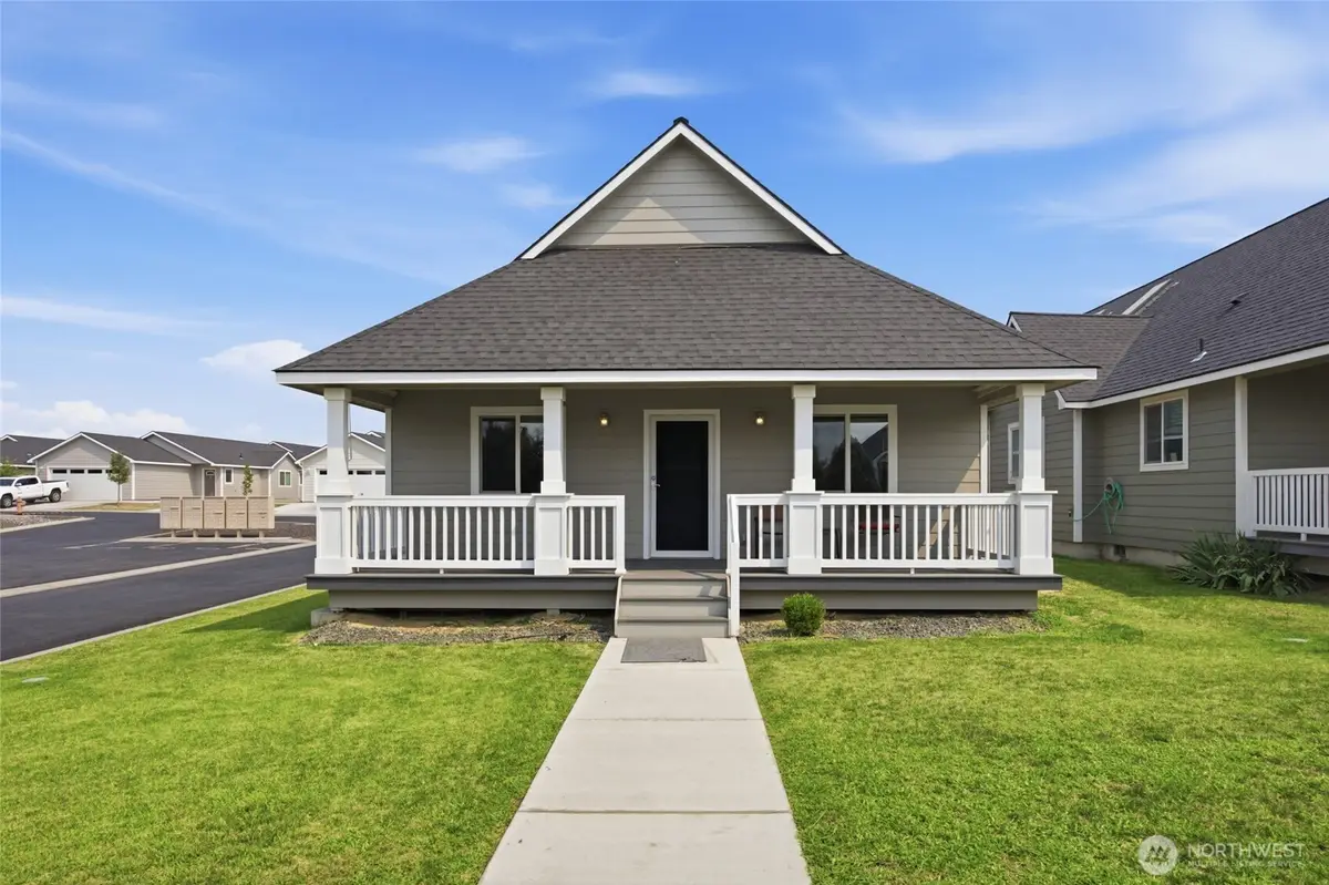 123 E 9th Avenue #8, Moses Lake, WA 98837 - #1