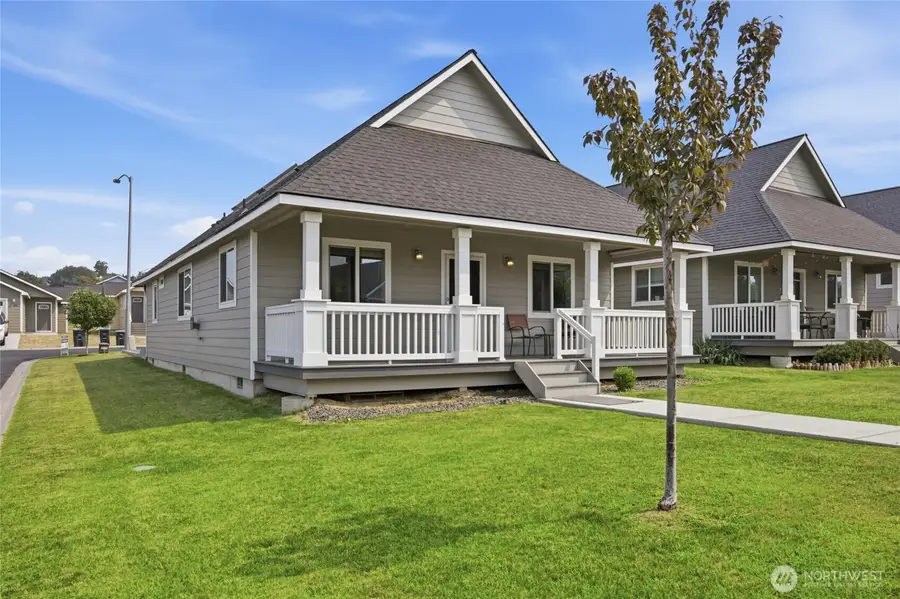 123 E 9th Avenue #8, Moses Lake, WA 98837 - #3