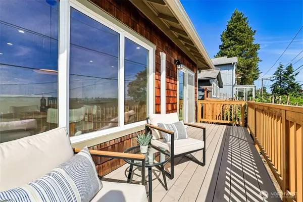 4205 34th Avenue S, Seattle, WA 98118