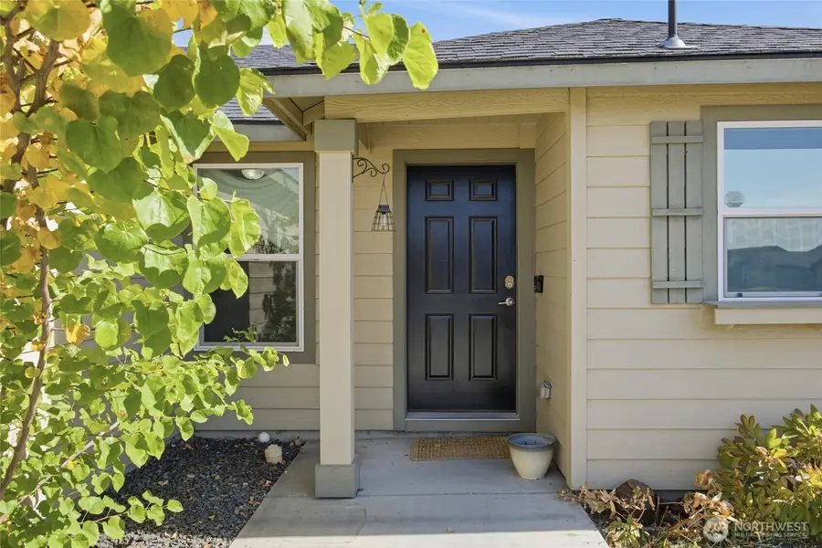 715 S Rees Street, Moses Lake, WA 98837 - #3