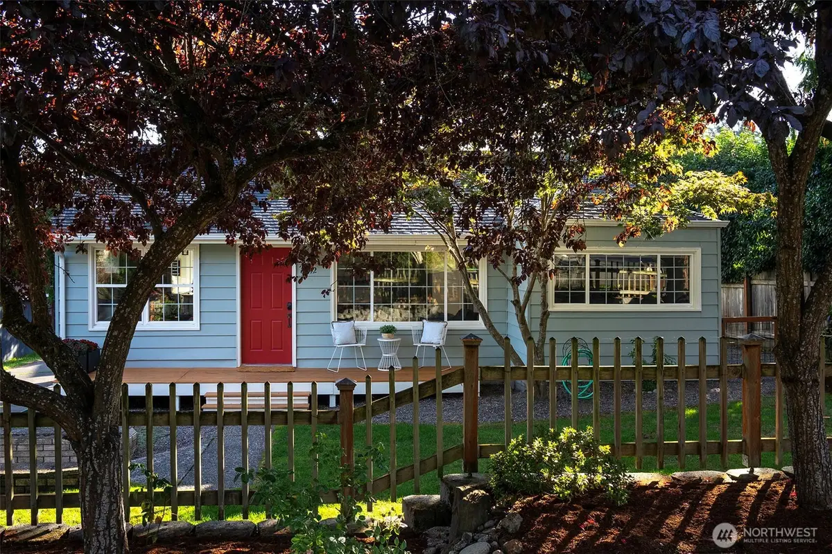 9512 40th Avenue Ne, Seattle, WA 98115 - #1