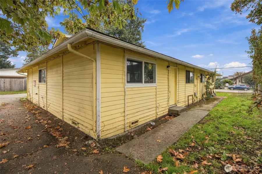 1108 B Street Se, Auburn, WA 98002 - #3