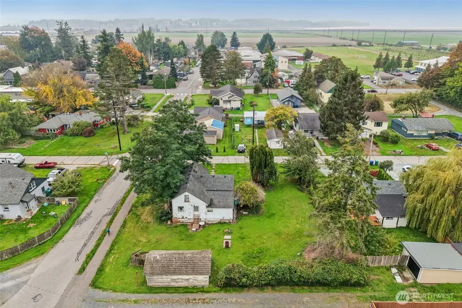 27325 101st Avenue Nw, Stanwood, WA 98292 - #3
