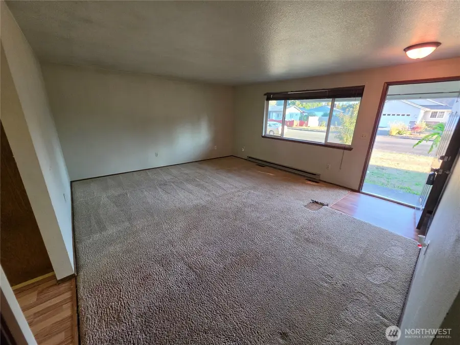900 Tartan Drive Sw, Tumwater, WA 98501 - #3