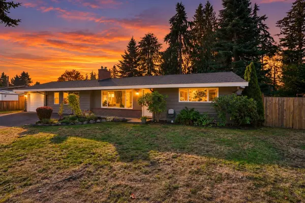 208 116th Place Se, Everett, WA 98208