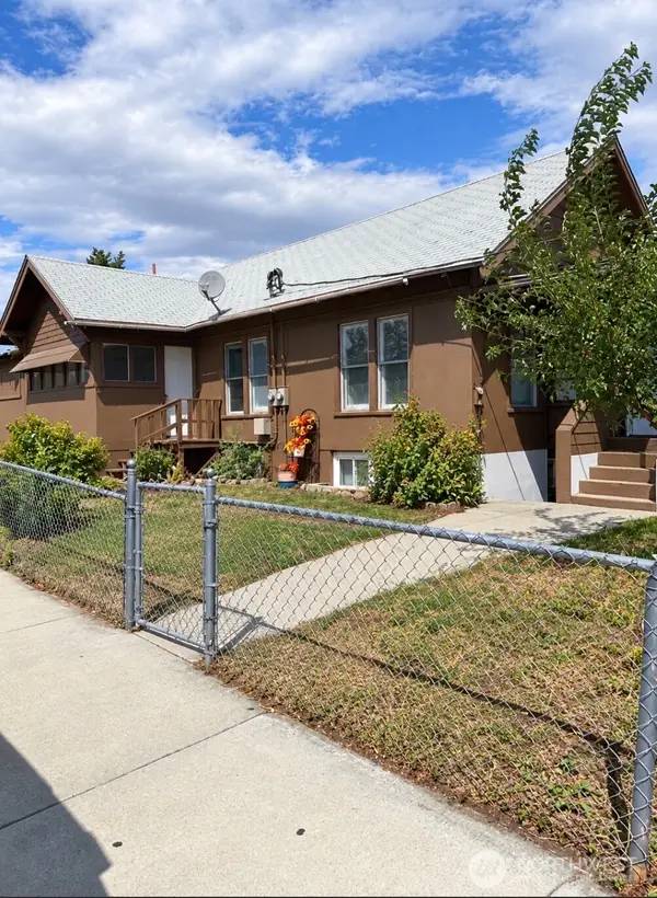613 Alaska St., Wenatchee, WA 98801