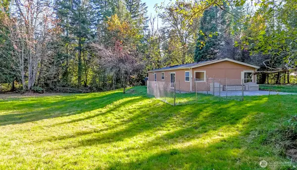 27040 SE 236th Street, Maple Valley, WA 98038