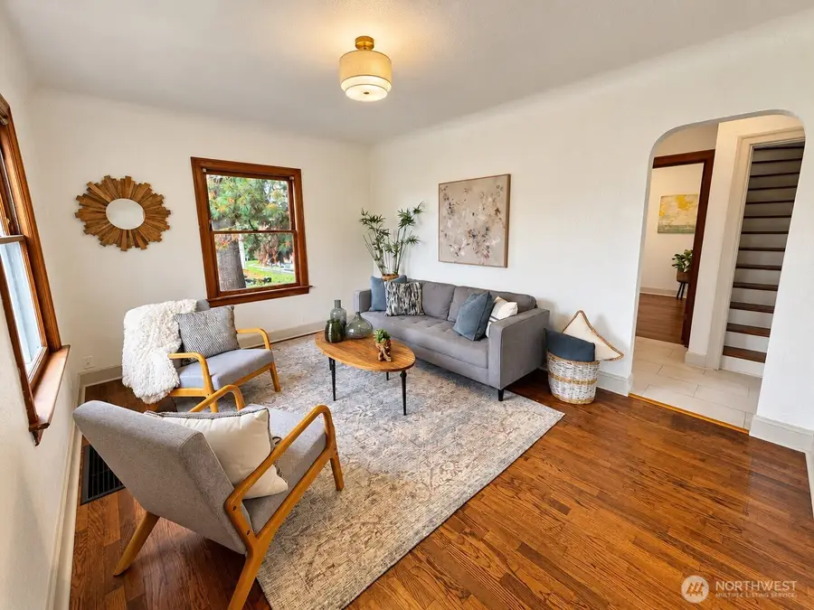 1009 9th Street, Bremerton, WA 98337 - #2