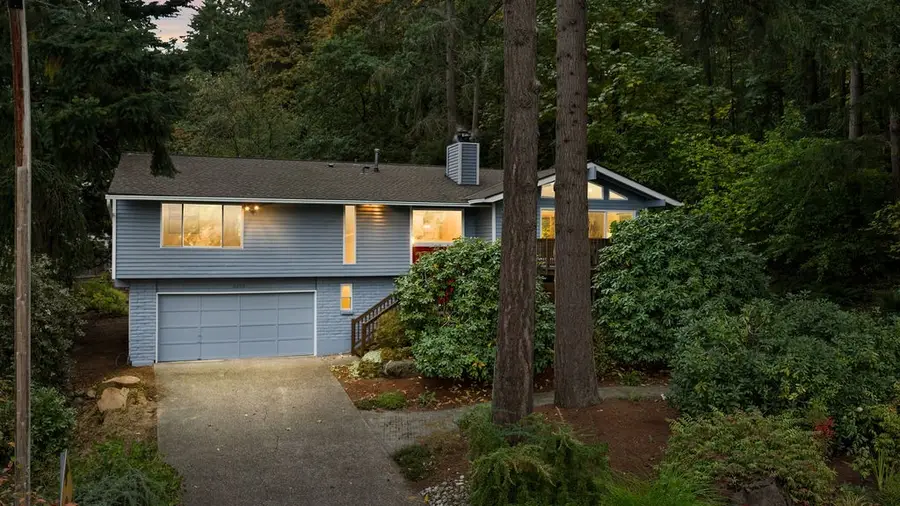 6504 119th Avenue Se, Bellevue, WA 98006 - #2