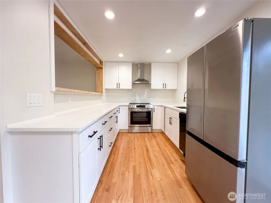 11245 12th Avenue S, Seattle, WA 98168 - #2