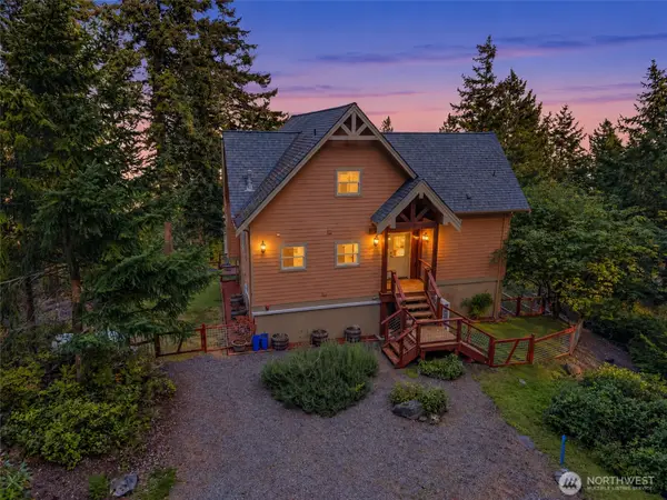 1103 Berry Way, Lummi Island, WA 98262