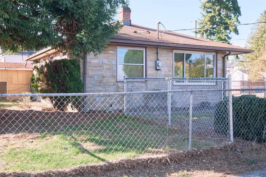 4052 S 36th Street, Tacoma, WA 98409 - #2