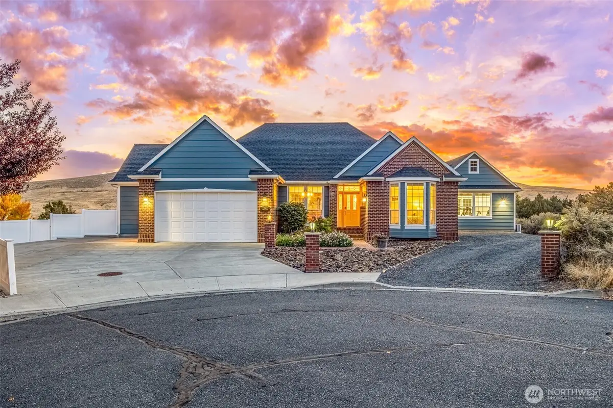 341 Canyon View Crt, Ephrata, WA 98823 - #1