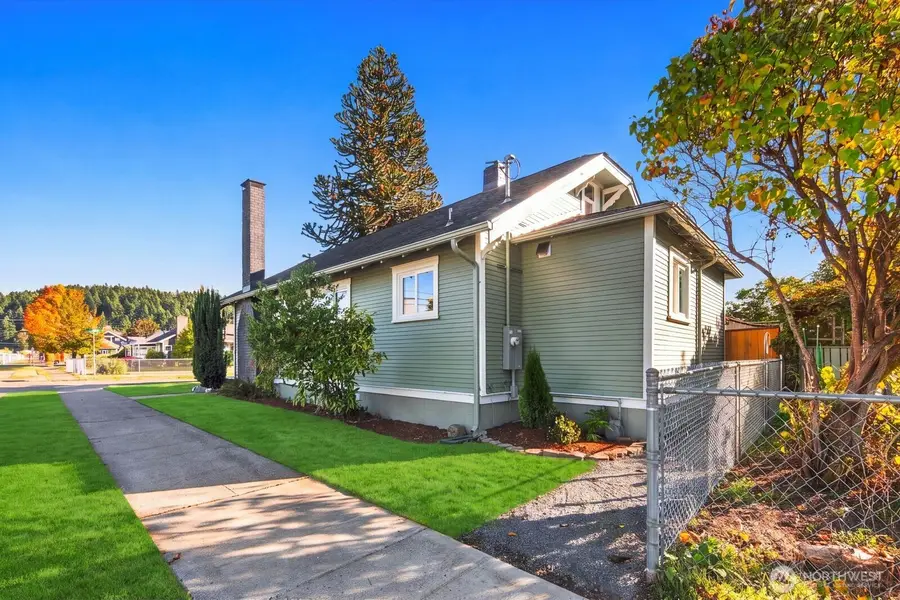 301 S Silver Street, Centralia, WA 98531 - #3