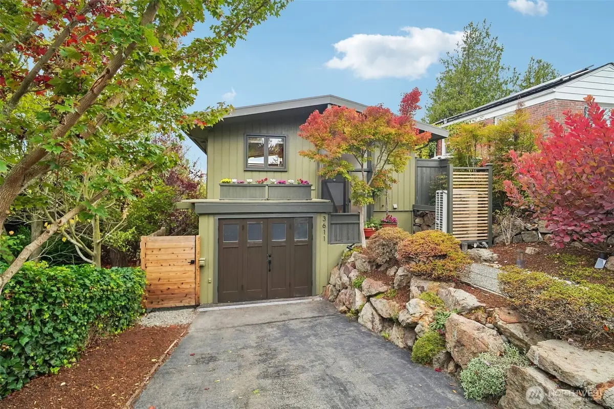 3611 30th Avenue W, Seattle, WA 98199 - #1