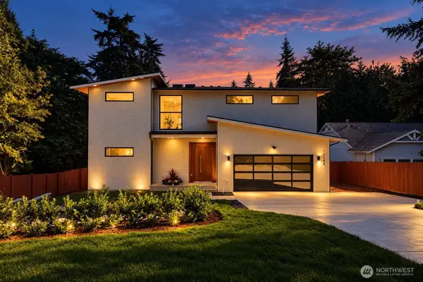 13344 SE Newport Way, Bellevue, WA 98006