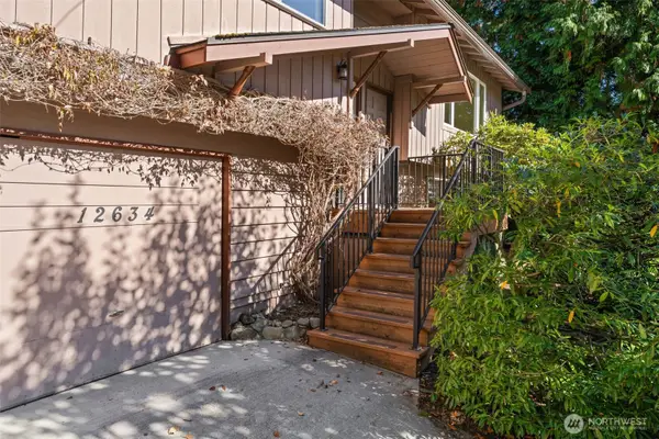 12634 SE 4th Place, Bellevue, WA 98005