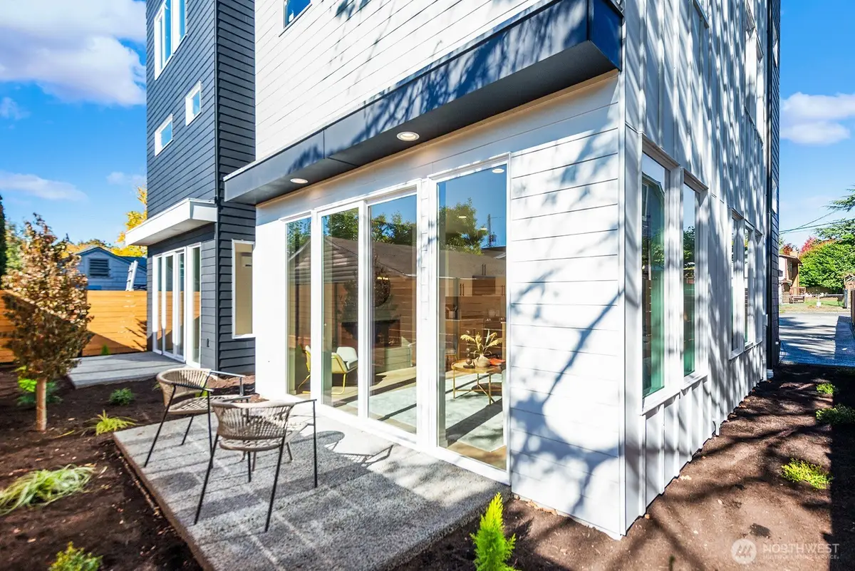 725 N 88th Street #C, Seattle, WA 98103 - #1